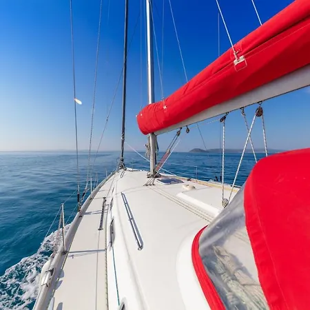 Beneteau Cyclades 43.3 - Arkina Sailing Boat *
